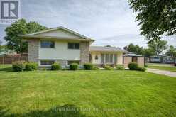 8968 BANTING AVENUE | Niagara Falls Ontario | Slide Image Two