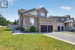 824 BLACK CHERRY DRIVE | Oshawa Ontario | Slide Image Three