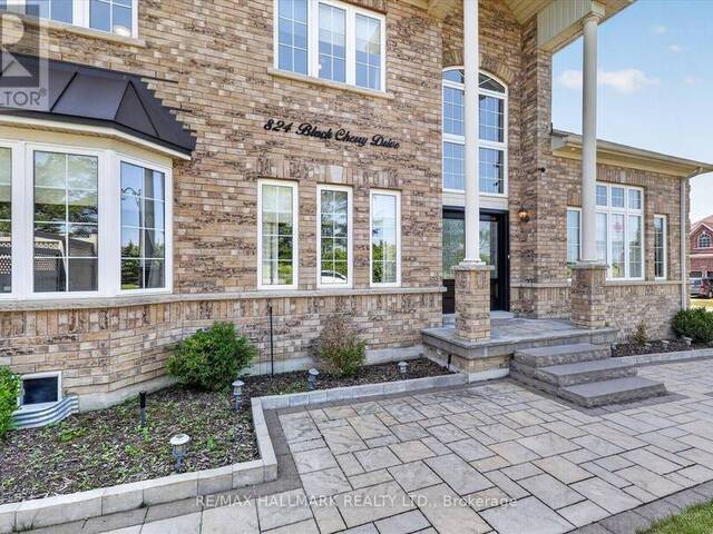 824 BLACK CHERRY DRIVE Oshawa Ontario, L1K 0P5 - 4 Bedrooms Home For Sale