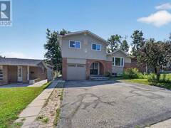 63 SPRINGDALE DRIVE Barrie Ontario, L4M 5A9