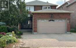 3546 ITALIA CRESCENT | Mississauga Ontario | Slide Image One