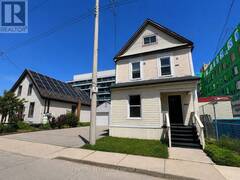 406 JACKSON STREET W Hamilton Ontario, L8P 1N4