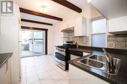 40 SNOWDON AVENUE | Toronto Ontario | Slide Image Ten