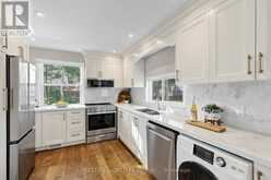 20 HESTER COURT | Markham Ontario | Slide Image Thirteen