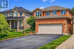 43 DUNNETT DRIVE | Barrie Ontario | Slide Image Six