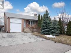 3074 MERRITT AVENUE Mississauga Ontario, L4T 1P2