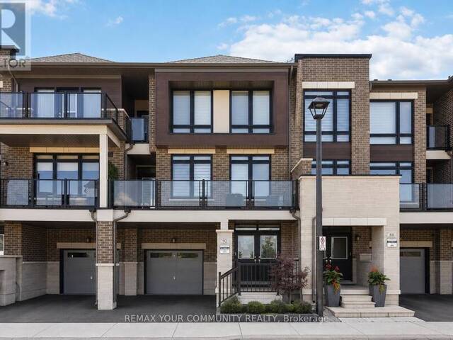92 HOLYROOD CRESCENT Vaughan Ontario, L4H 5G2 - 3 Bedrooms Home For Sale
