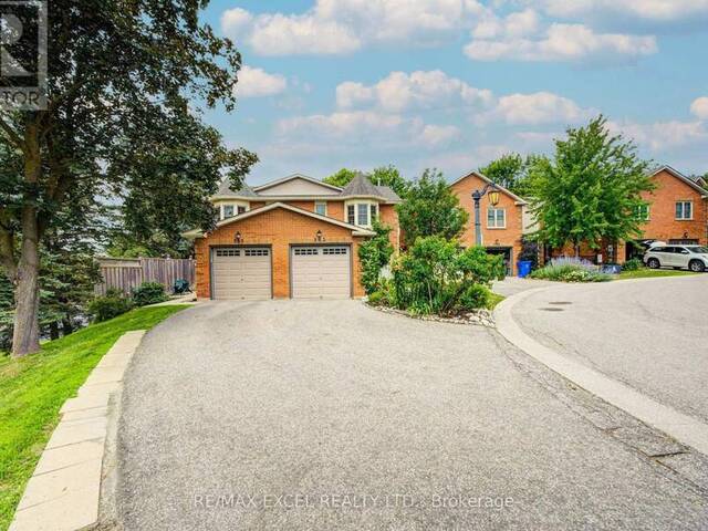 563 TARA HILL CIRCLE Aurora Ontario, L4G 6G9 - Property For Sale