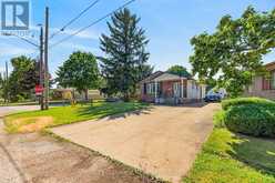 10 TRACEY ROAD | St. Catharines Ontario | Slide Image Three