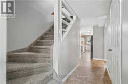62 CORBETT DRIVE | Barrie Ontario | Slide Image Thirteen