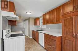 62 CORBETT DRIVE | Barrie Ontario | Slide Image Eight