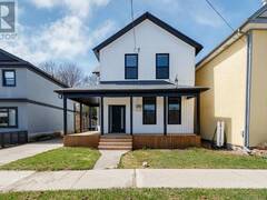 64 BIRCH STREET Collingwood Ontario, L9Y 2V1