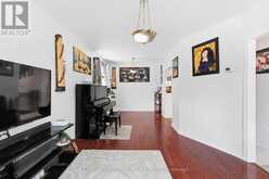 32 KIRKNEWTON ROAD | Toronto Ontario | Slide Image Five