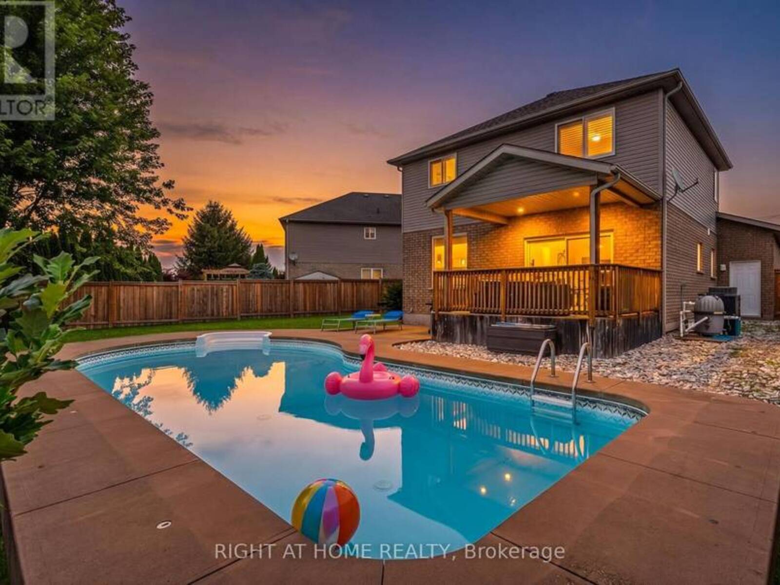 80 LORETTA DRIVE, Niagara-on-the-Lake, Ontario L0S 1T0