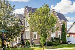 30 ALHART STREET | Richmond Hill Ontario | Slide Image Six