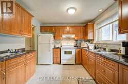 608 RUPERT AVENUE | Whitchurch-Stouffville Ontario | Slide Image Ten