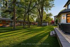 102 CUMMING COURT | Ancaster Ontario | Slide Image Forty-six