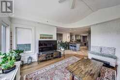 202 FOREST HILL ROAD | Toronto Ontario | Slide Image Thirteen