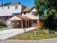54 OMEGA SQUARE Brampton Ontario, L6Z 1K5