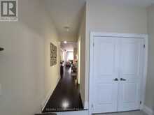 610 SWEETWATER CRESCENT | Newmarket Ontario | Slide Image Four
