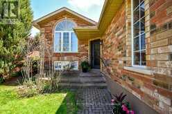 53 FOREST DALE DRIVE | Barrie Ontario | Slide Image Two