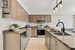 123 SKINNER ROAD | Hamilton Ontario | Slide Image Eight
