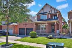 9 GRAND OAK DRIVE | Richmond Hill Ontario | Slide Image Two