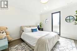 10 HILLAVON DRIVE | Toronto Ontario | Slide Image Thirty-one