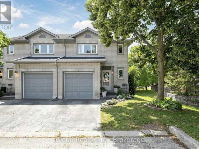 16 - 1 ROYALWOOD COURT Hamilton Ontario, L8E 4Y1 - 3 Bedrooms Condo For Sale