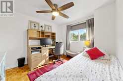 16 - 1 ROYALWOOD COURT | Hamilton Ontario | Slide Image Sixteen