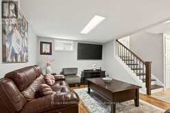 328 EAST 19TH STREET | Hamilton Ontario | Slide Image Thirty-three