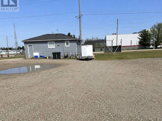 455 SOUTH EDGEWARE ROAD St. Thomas Ontario, N5P 4K6 - 2 Bedrooms Home For Sale
