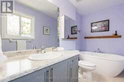 31 REVOL ROAD | Penetanguishene Ontario | Slide Image Sixteen