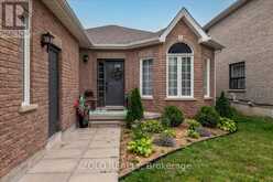16 ESTHER DRIVE | Barrie Ontario | Slide Image Two