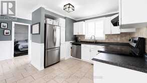 10 FINLAY MILL ROAD | Midhurst Ontario | Slide Image Seven