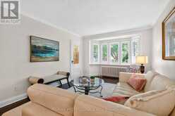 146 GOVERNMENT ROAD | Toronto Ontario | Slide Image Nine