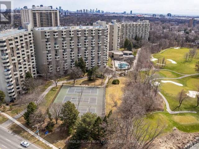 C34 - 300 MILL ROAD Toronto Ontario, M9C 4W7 - 3 Bedrooms Condo For Sale