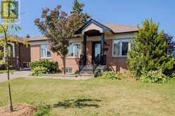 60 DORKING CRESCENT | Toronto Ontario | Slide Image Three