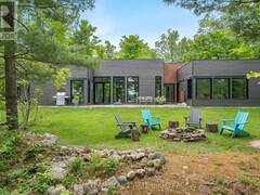 3870 DARLING ISLAND ROAD Port Severn Ontario, L0K 1S0