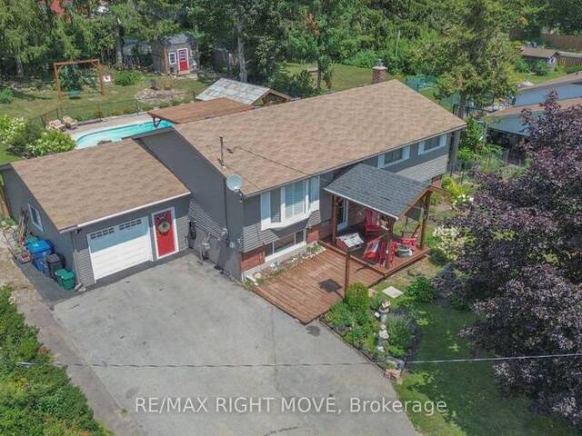 424 HOMEWOOD AVENUE Orillia Ontario, L3V 3K8 - 4 Bedrooms Home For Sale