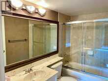 203 - 29 NORTHERN HEIGHTS DRIVE | Richmond Hill Ontario | Slide Image Eleven