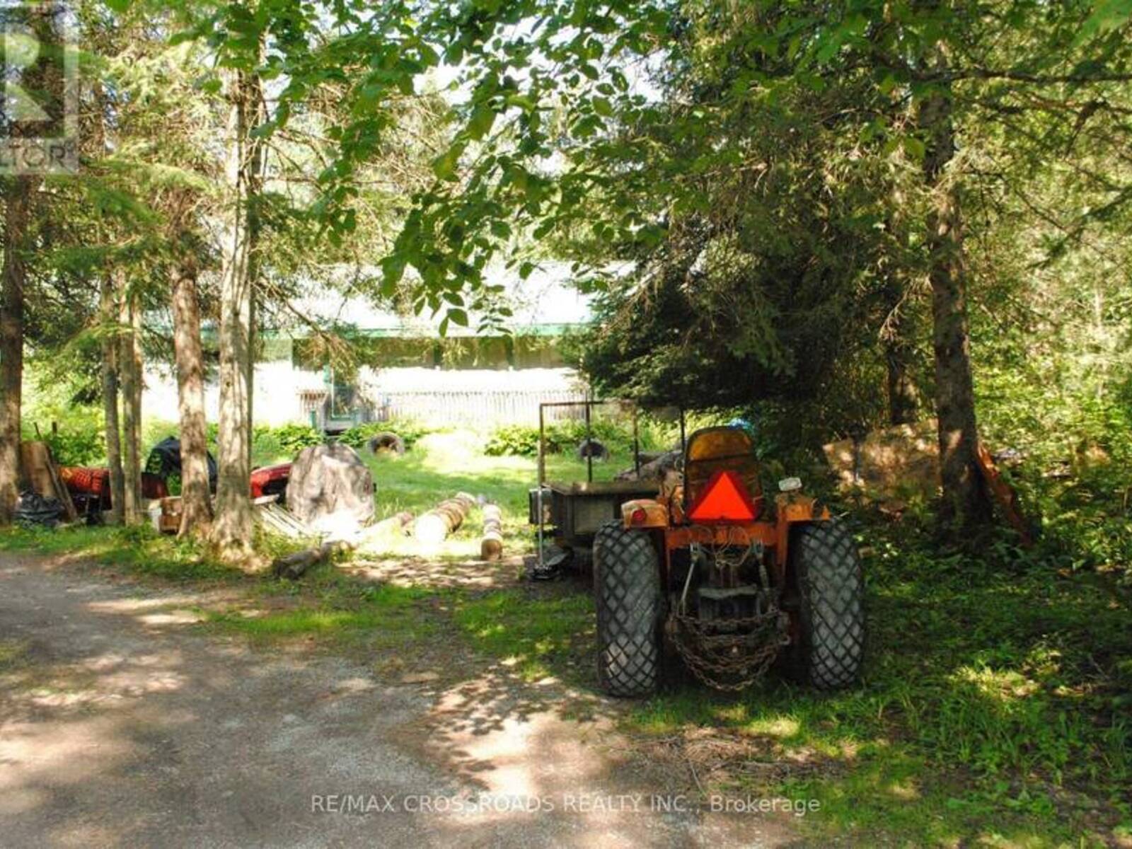 60 BROOK ROAD, Fenelon Falls, Ontario K0M 1N0