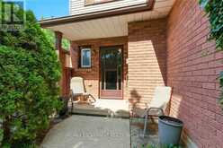 39 MEGNA COURT | Hamilton Ontario | Slide Image Four