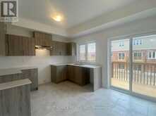 9 PUMPKIN CORNER CRESCENT | Barrie Ontario | Slide Image Three
