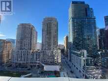 1008 - 11 WELLESLEY STREET W | Toronto Ontario | Slide Image Nineteen