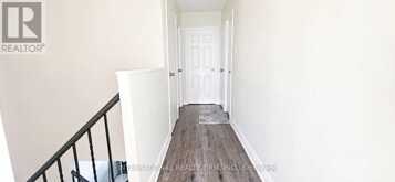 308 - 40 SUNNY GLENWAY | Toronto Ontario | Slide Image Fifteen