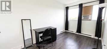 308 - 40 SUNNY GLENWAY | Toronto Ontario | Slide Image Seventeen