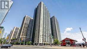 3507 - 77 HARBOUR SQUARE | Toronto Ontario | Slide Image One