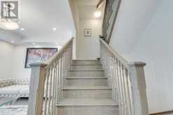 21 KOHN LANE | Markham Ontario | Slide Image Eighteen