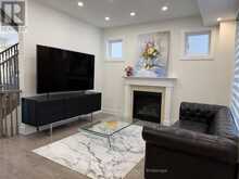 21 KOHN LANE | Markham Ontario | Slide Image Eight